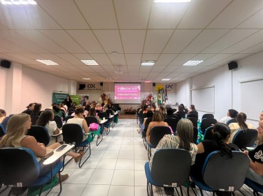 FLORESCER: CDL de Bra�o do Norte realiza encontro voltado ao empreendedorismo feminino